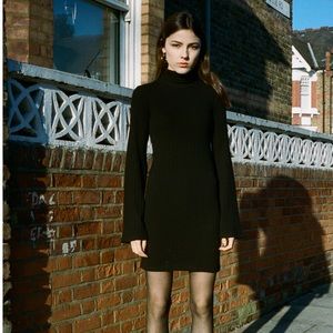 Side Party Gigi mini dress with bell sleeves